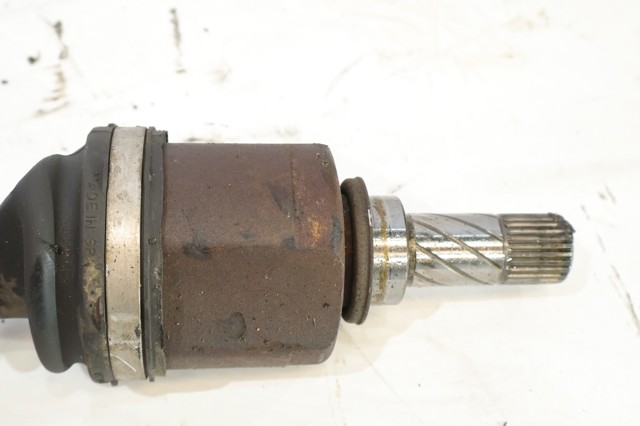 RENAULT 8200441337 Левая полуось в наличии Харьков
