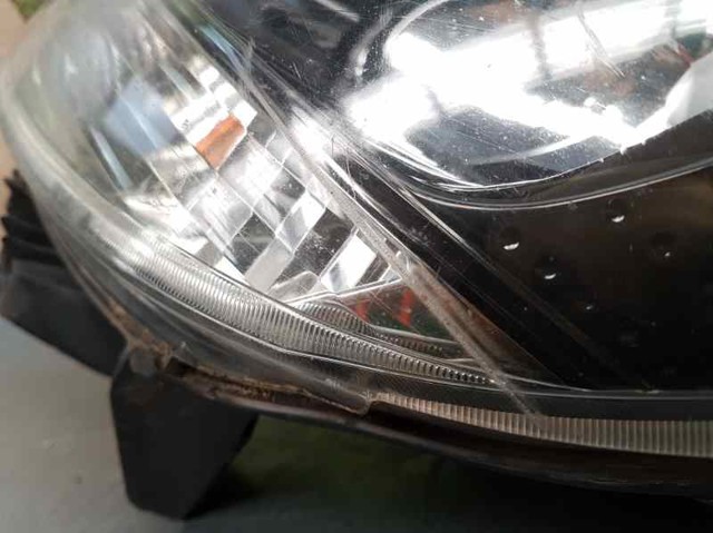 8200444257 RENAULT Фара левая купить в Тернополь