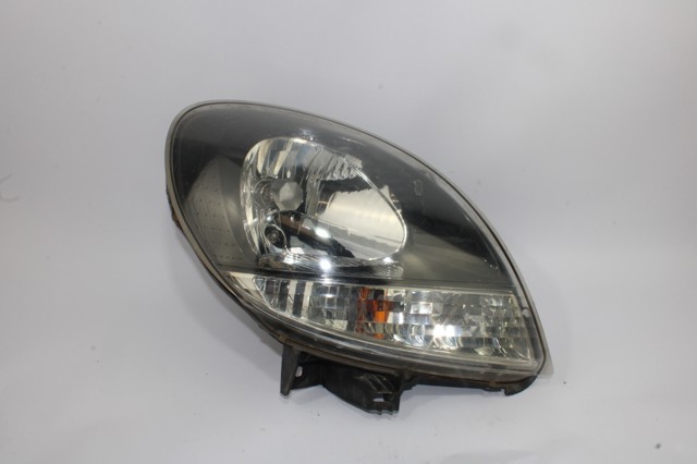 RENAULT 8200444260 Правая фара в наличии Одесса