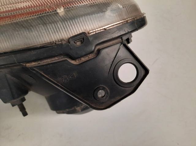 RENAULT 8200444260 Правая фара в наличии Киев