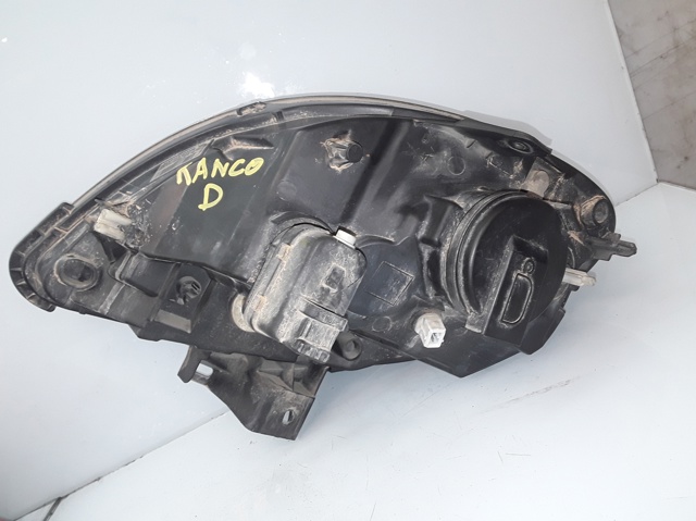 RENAULT 8200444260 Фара правая в наличии Черкассы