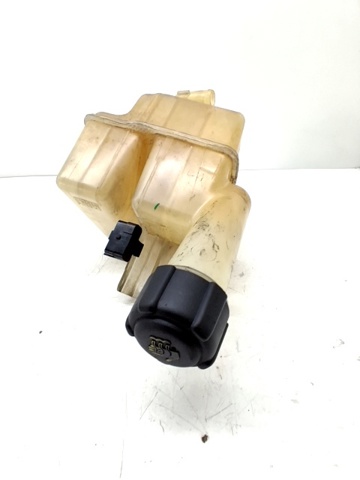 Tanque de expansão do sistema de esfriamento 8200447047 RENAULT