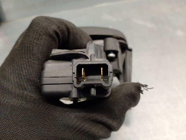 8200447266 RENAULT Кнопка привода замка крышки багажника (двери 3/5-й (ляды) купить в Ирпень