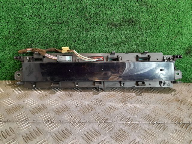 RENAULT 8200451505 Панель приборов в наличии Николаев