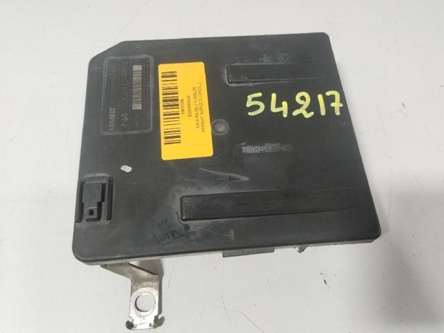 8200455424 Блок предохранителей купить Павлоград