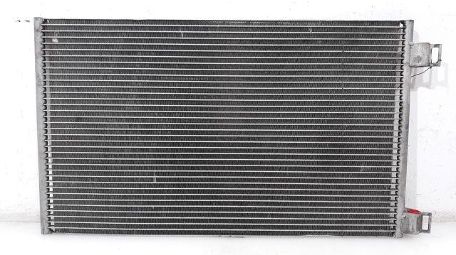 Condensador de ar condicionado / radiador para Renault Kangoo Be Bop 1.5 DCI (KW0G) K9K808 8200455795