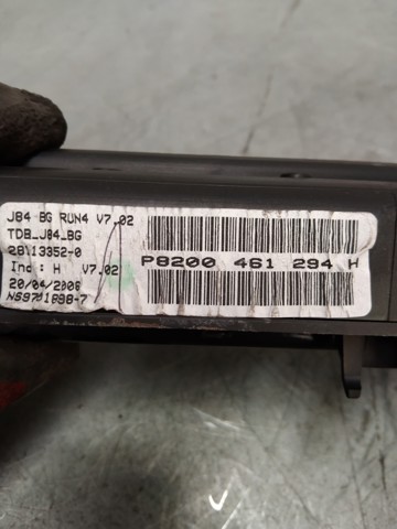 RENAULT 8200461294 Приборная доска (щиток приборов) в наличии Ужгород