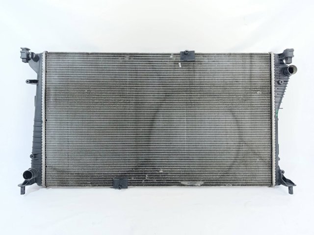 8200465488 RENAULT Радиатор охлаждения двигателя купить в Львов