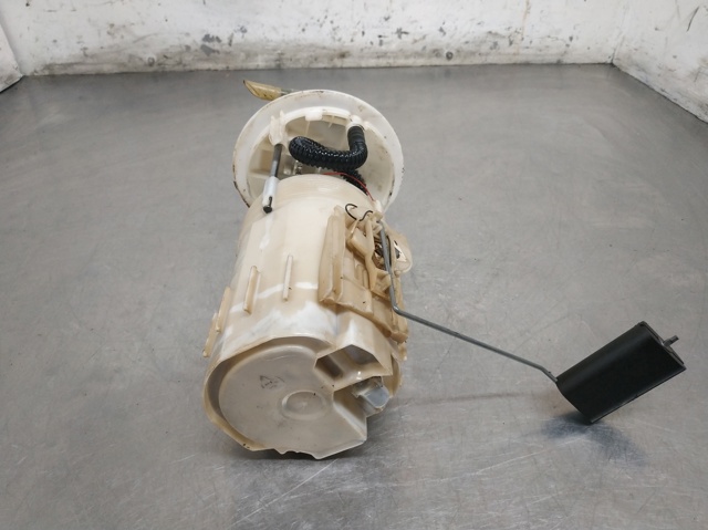 Sensor do nível de combustível no tanque Renault Laguna 2 BG0, BG1