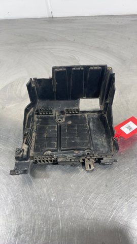 8200467409 Подставка аккумулятора купить Ужгород