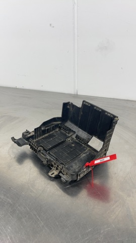 8200467409 RENAULT Подставка аккумулятора купить в Харьков
