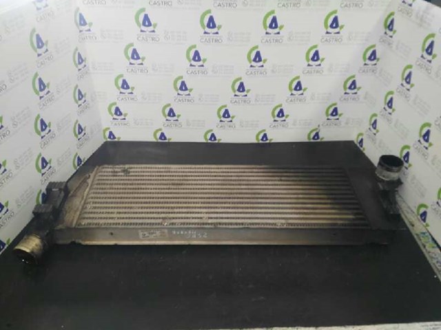 8200468425 RENAULT Радиатор интеркуллера купить в Черновцы