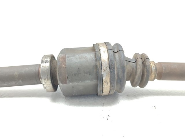 8200472158 RENAULT Правая полуось купить в Киев