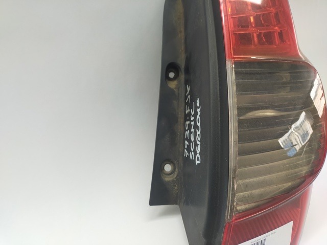 RENAULT 8200474327A Фонарь задний правый в наличии Украина