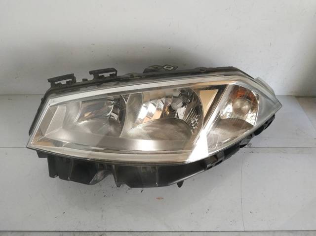 RENAULT 8200476428 Фара левая в наличии Хмельницкий