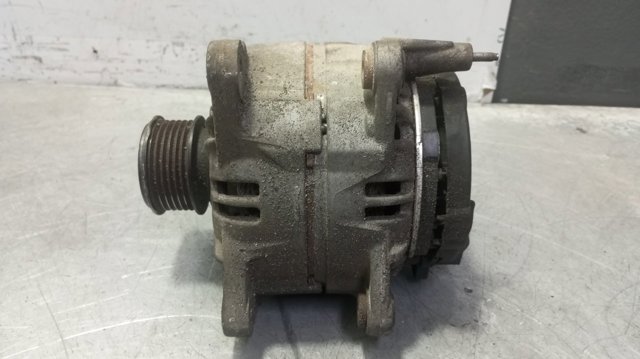 RENAULT 8200477100 Генератор в наличии Сумы