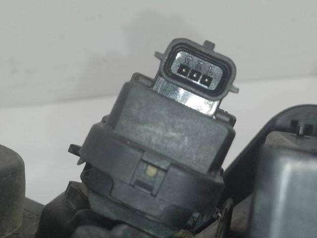 8200481197 RENAULT Правая фара купить в Львов