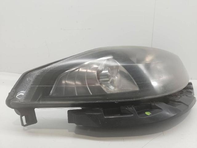 8200481197 Правая фара купить Харьков