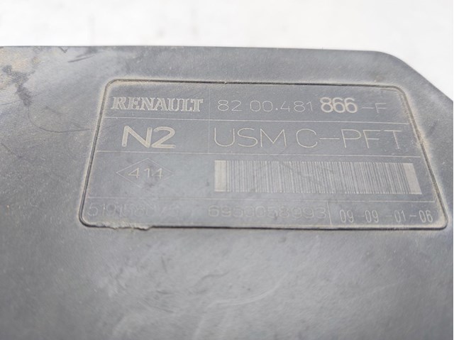 Relés / fusíveis caixa para Renault Scénic II (JM0/1_) (2003-2006) 1.6 16v (JM1R) K4MT782 8200481866