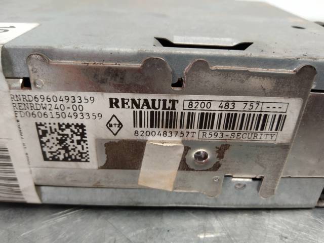 RENAULT 8200483757 в наличии Днепр