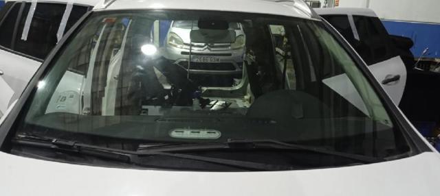 8200485243 RENAULT Стекло лобовое  купить в Харьков