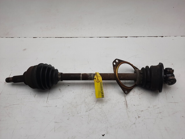 Semieixo (acionador) dianteiro esquerdo 8200485589 NISSAN