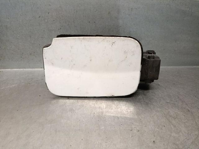 RENAULT 8200499049 Корпус заливной горловины топливного бака в наличии Украина