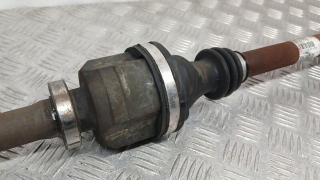 RENAULT 8200500683 Полуось (привод) передняя правая в наличии Винница