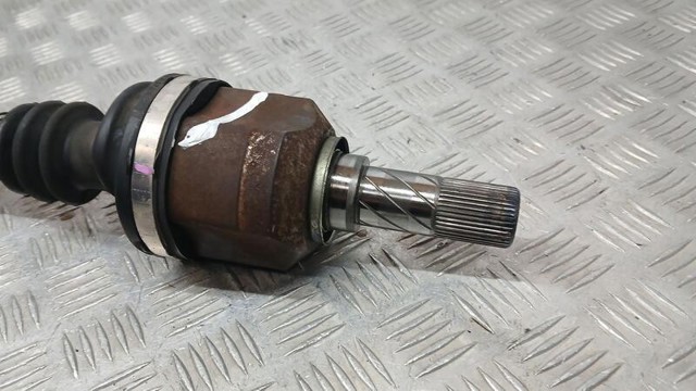 8200500684 RENAULT Полуось (привод) передняя левая купить в Днепр