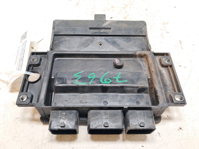 RENAULT 8200513163 Модуль управления (ЭБУ) двигателем в наличии Харьков