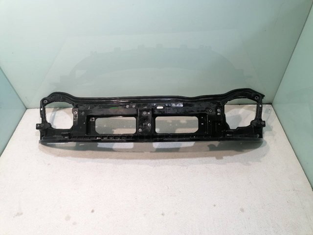 Painel frontal para Renault Trafic Closed Box 2.5 diesel dci 8200521859