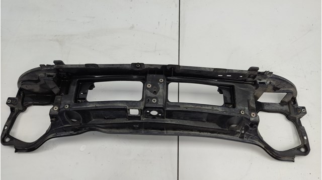 Painel frontal para Renault Trafic Closed Box 2.5 diesel dci 8200521859
