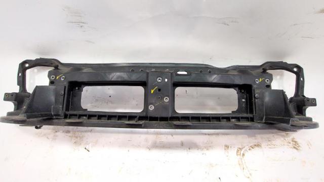 Suporte do radiador montado (painel de montagem de fixação das luzes) 8200521859 RENAULT