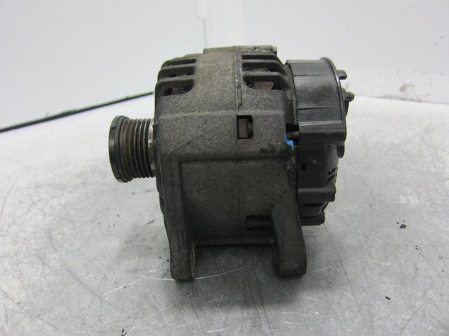 RENAULT 8200538407 Генератор в наличии Житомир