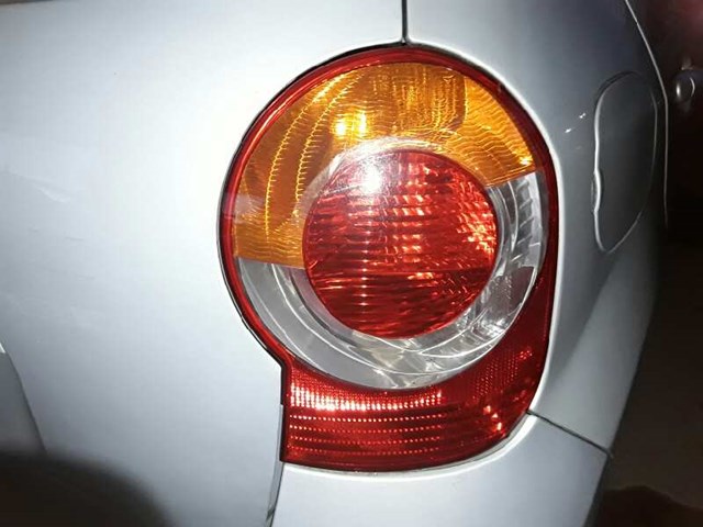Luz traseira direita para Renault Modus / Grand Modus 1.5 DCI (FP0D, JP0D) K9K750 8200538785