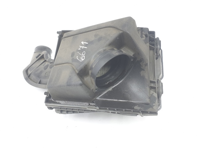 Caixa de filtro de ar 8200545836 Renault (RVI)