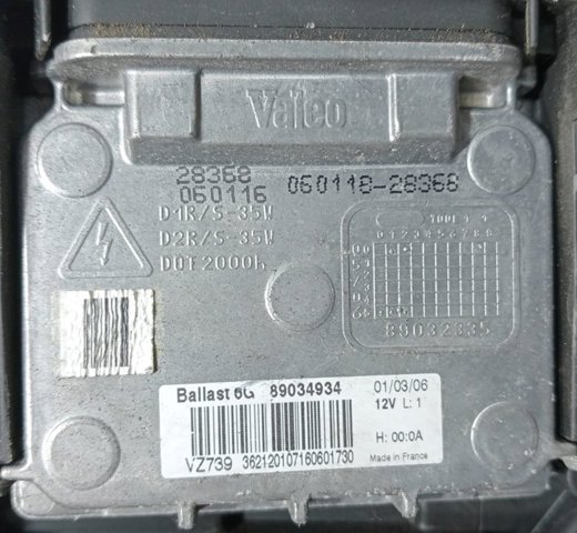 8200555905 RENAULT Левая фара купить в Тернополь