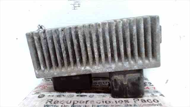 Caixa de pré-aquecimento para Renault Trafic II Box/Chassis (EL) (2001-...) 2.0 (EL0A) F4R720 8200558438