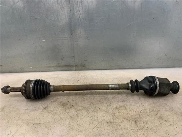 Semieixo (acionador) dianteiro direito 8200571878 RENAULT