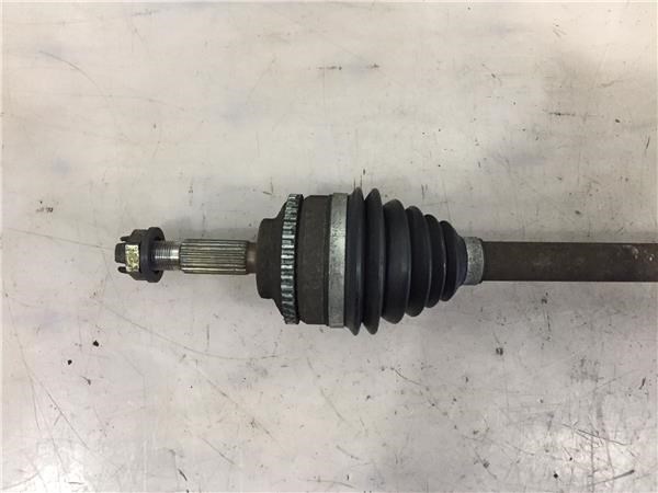 8200571878 RENAULT Полуось (привод) передняя правая купить в Житомир