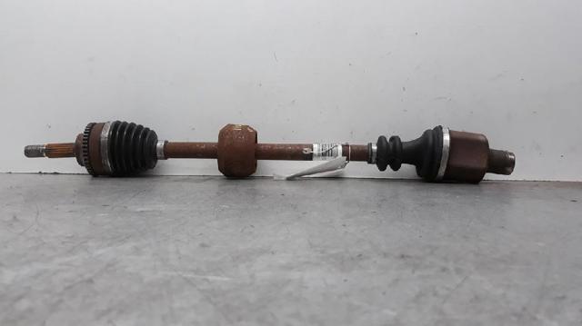 Semieixo (acionador) dianteiro direito 8200571880 RENAULT