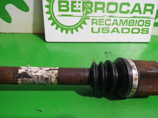 RENAULT 8200575490 Правая полуось в наличии Павлоград