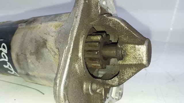 RENAULT 8200584675B Стартер в наличии Львов