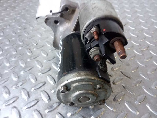 8200584837 RENAULT Стартер купить в Николаев