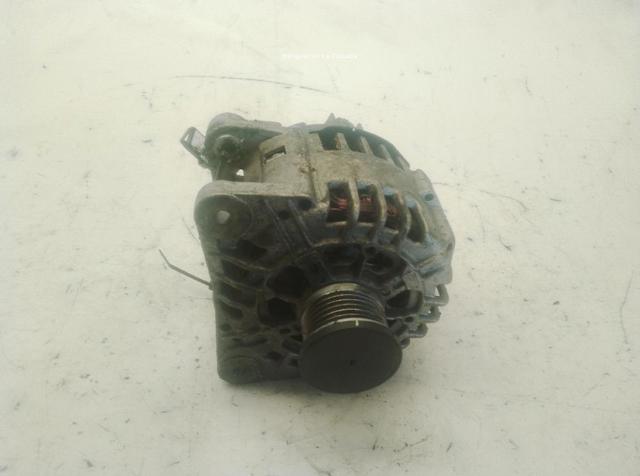 8200590255 RENAULT Генератор купить в Полтава