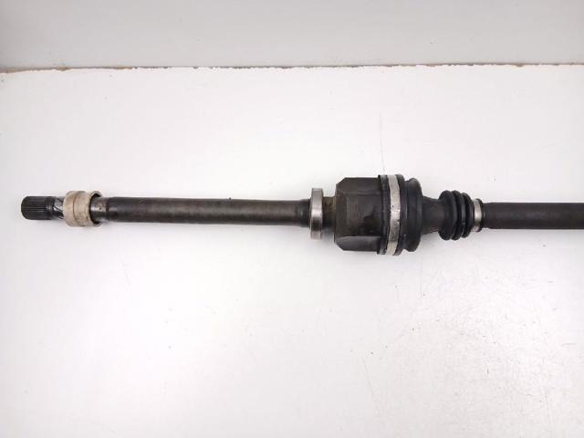RENAULT 8200590972 Правая полуось в наличии Ирпень