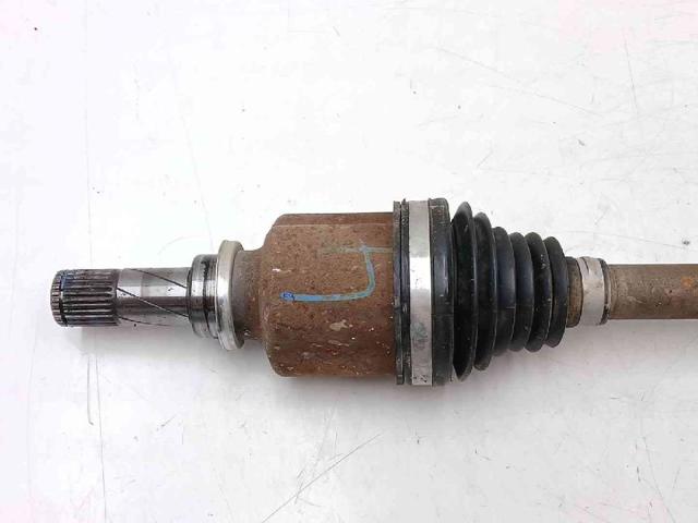 RENAULT 8200597305 Левая полуось в наличии Полтава