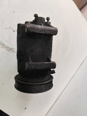 8200600110 NISSAN Компрессор кондиционера купить в Ирпень