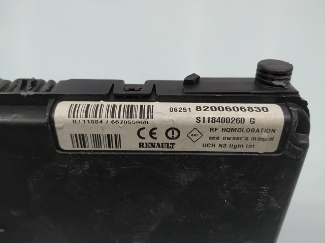 RENAULT 8200606830 Блок предохранителей в наличии Винница