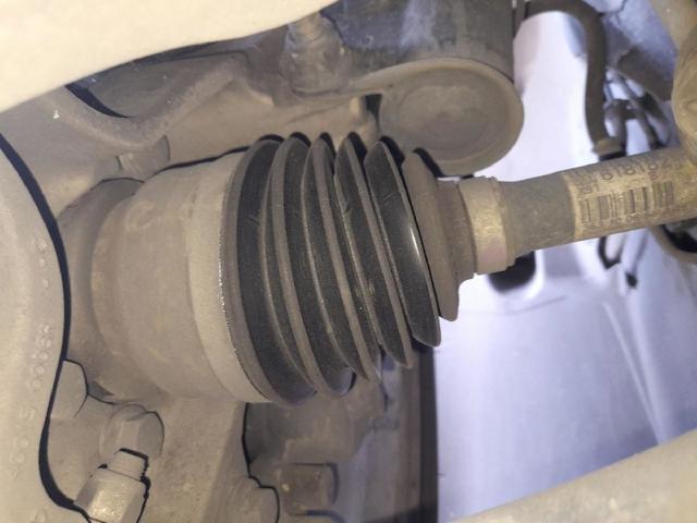 RENAULT 8200618182 Полуось (привод) передняя левая в наличии Одесса